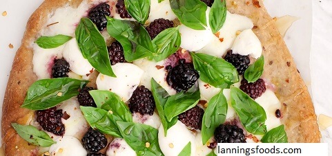 mia recipes blackberry basil and ricotta pizza